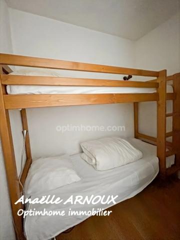 Appartement 2 pièces en excellent état, centre station