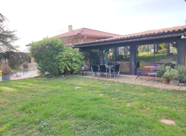Montauban (82000) Belle Propriété avec dépendance 228 m2