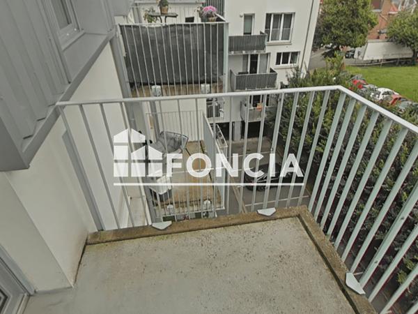 Location Appartement 2 pièces 44.46 m² - 26 RUE POMPIDOU La Madeleine 59110