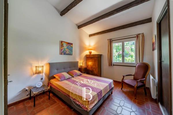 Mandelieu-la-Napoule, Villa jumelée 3 Chambres -  135 m² à vendre