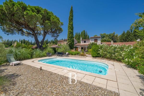 Mandelieu-la-Napoule, Villa jumelée 3 Chambres -  135 m² à vendre