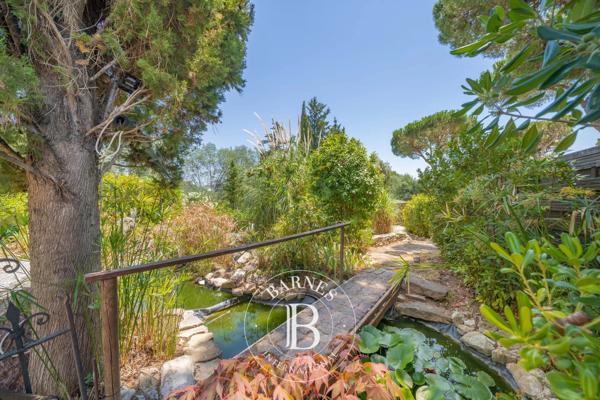 Mandelieu-la-Napoule, Villa jumelée 3 Chambres -  135 m² à vendre