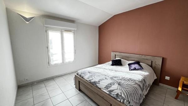 Maison rénovée au centre-ville de Saint Sulpice De Royan