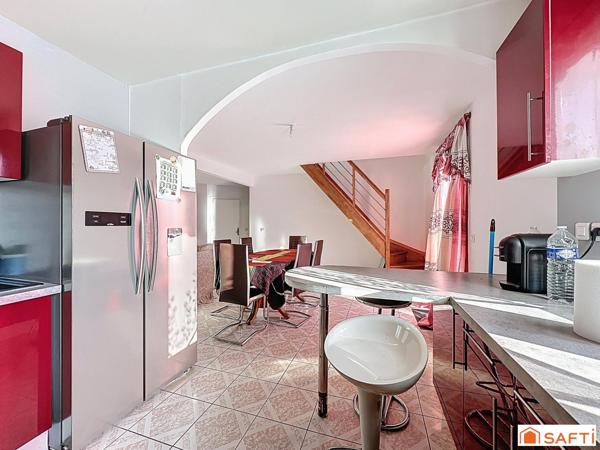 Proche comerces de proximité et gare direct Paris