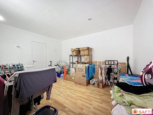 Proche comerces de proximité et gare direct Paris