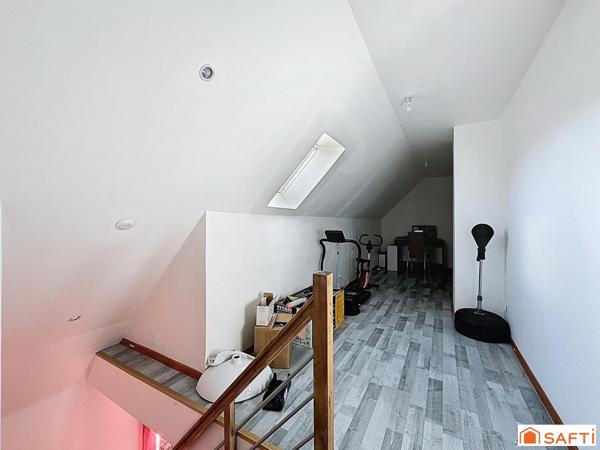 Proche comerces de proximité et gare direct Paris