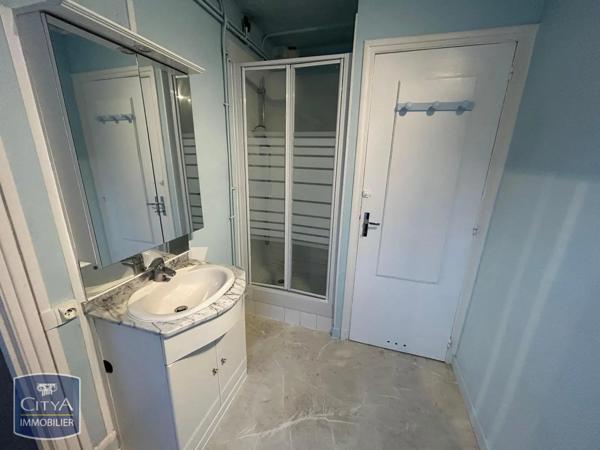 Appartement à louer 3 pièces 55.7m²