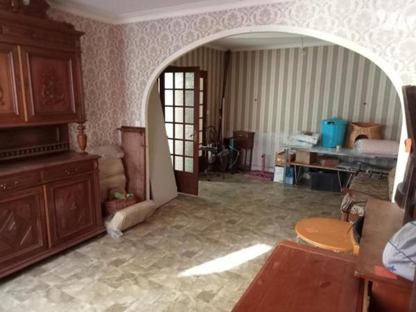 Maison de 80,25m² habitables, 2 CH possible 3, terrain de 505m²