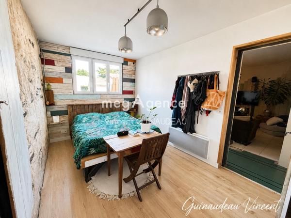 Maison à VILLEDIEU-LA-BLOUERE, 49450 - 7 pièces 130m²