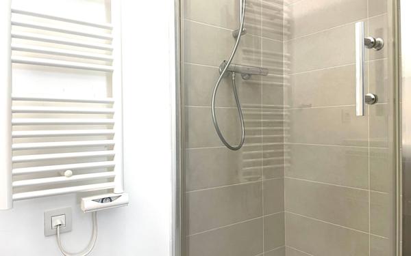 Appartement à vendre    3 pièces • 69,39 m2 Maisons-Alfort