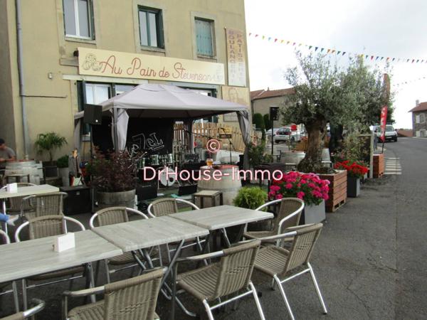 Commerce à vendre 18 pièces de 600 m²