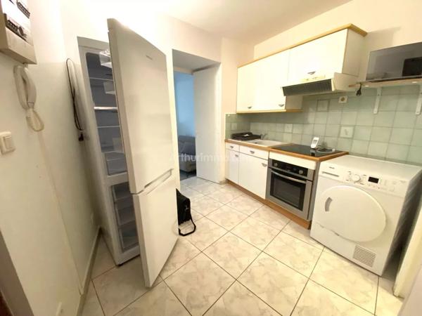Location Appartement 1 pièces 30 m2 à Aubagne