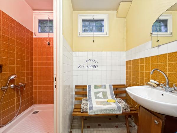 Lardy (91510) Propriété de 170 m2 à Lardy Bourg + Combles de 100 m2 aménageable