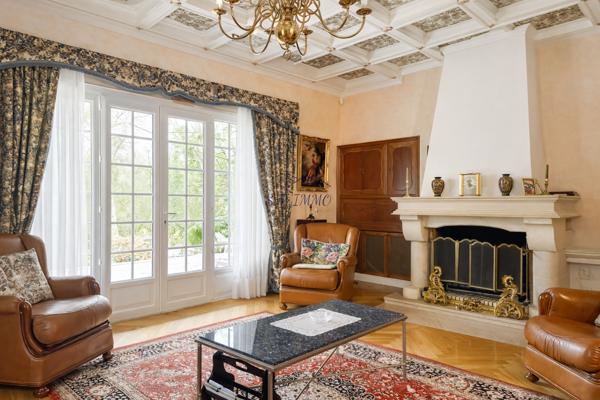 Lardy (91510) Propriété de 170 m2 à Lardy Bourg + Combles de 100 m2 aménageable