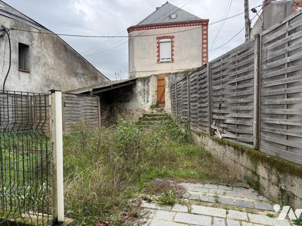 Immeuble  ancien rénové composé de deux logements