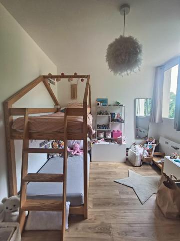 Appartement T3 rénové proche des établissements scolaires