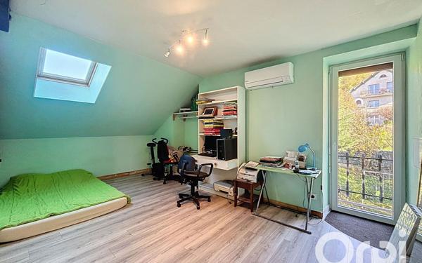 Maison à vendre    8 pièces • 177 m2 Aix-les-Bains