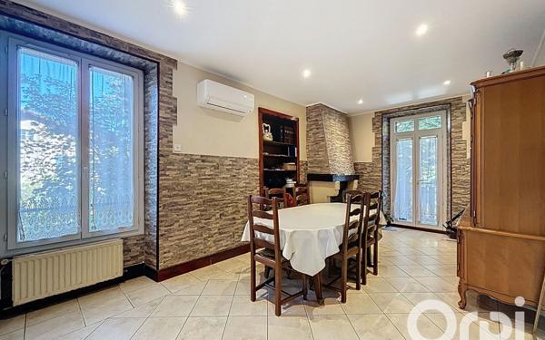 Maison à vendre    8 pièces • 177 m2 Aix-les-Bains