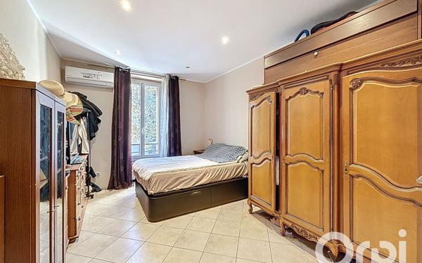 Maison à vendre    8 pièces • 177 m2 Aix-les-Bains