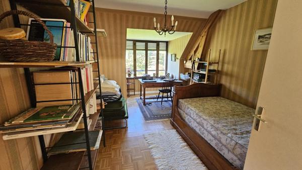 6 chambres, proximité de Piriac, calme.