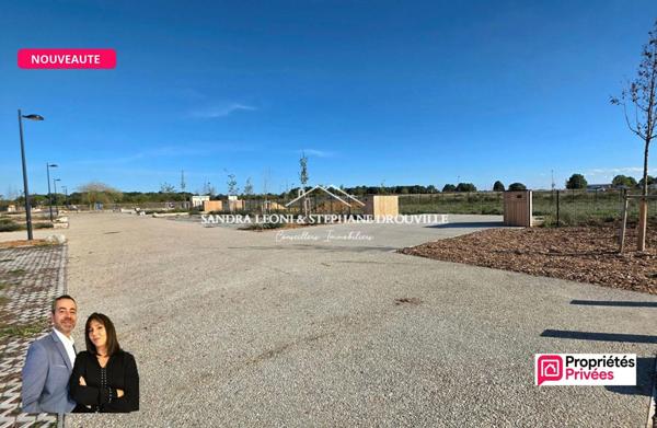 CHAMPHOL JOLI TERRAIN VIABILISE A BATIR DE 425 m²