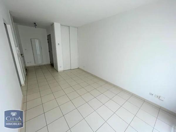 Appartement à louer 2 pièces 30.25m² Dijon (21000)