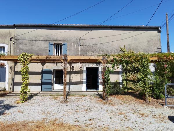 Vente                                                      Maison
                        
                     6 pièces                      167 m2                     à Labruguière