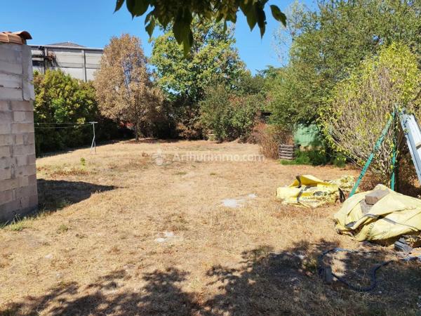 Vente                                                      Maison
                        
                     6 pièces                      167 m2                     à Labruguière