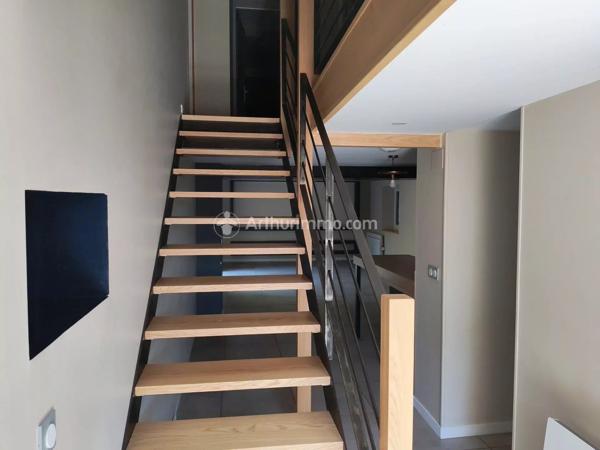 Vente                                                      Maison
                        
                     6 pièces                      167 m2                     à Labruguière