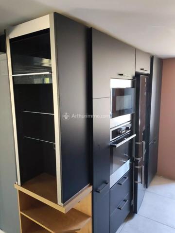 Vente                                                      Maison
                        
                     6 pièces                      167 m2                     à Labruguière