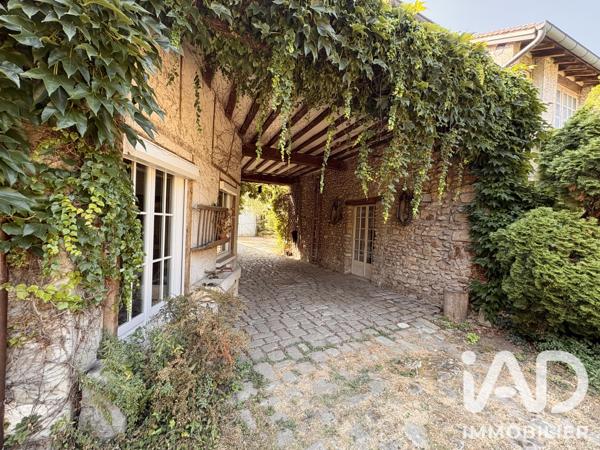 Maison à vendre 10 pièces 194,5 m² Perthes