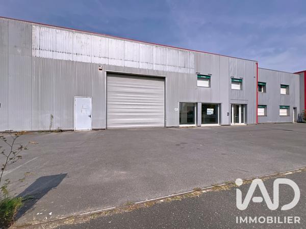 Murs commerciaux  à vendre 1 345 m² Chevry-Cossigny