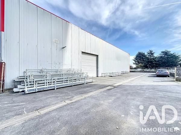 Murs commerciaux  à vendre 1 345 m² Chevry-Cossigny