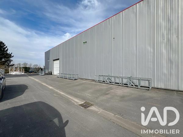 Murs commerciaux  à vendre 1 345 m² Chevry-Cossigny