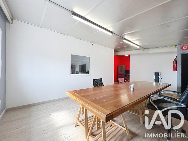 Murs commerciaux  à vendre 1 345 m² Chevry-Cossigny