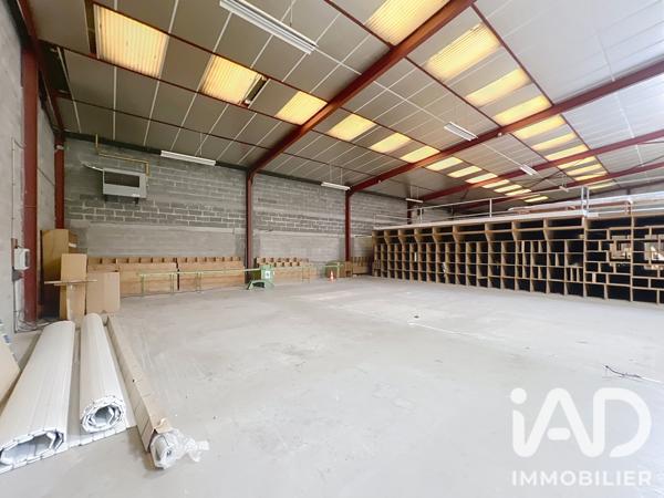 Murs commerciaux  à vendre 1 345 m² Chevry-Cossigny