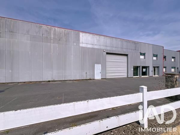 Murs commerciaux  à vendre 1 345 m² Chevry-Cossigny