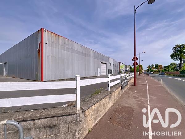 Murs commerciaux  à vendre 1 345 m² Chevry-Cossigny