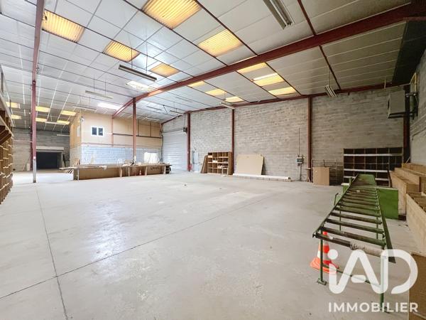 Murs commerciaux  à vendre 1 345 m² Chevry-Cossigny