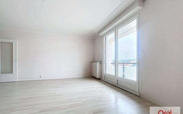 Appartement à louer    5 pièces • 118,88 m2 Montluçon