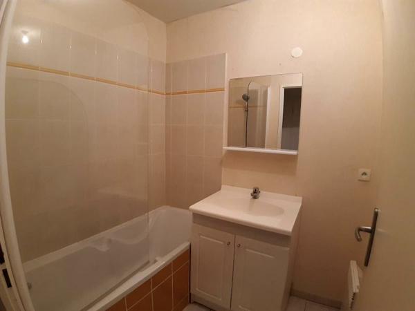 Appartement à louer 2 pièces 47m²