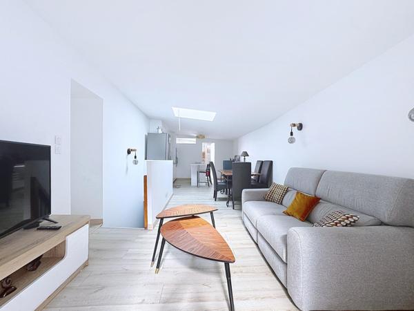 Duplex T4, entièrement rénové, avec terrasse au cœur de Voiron