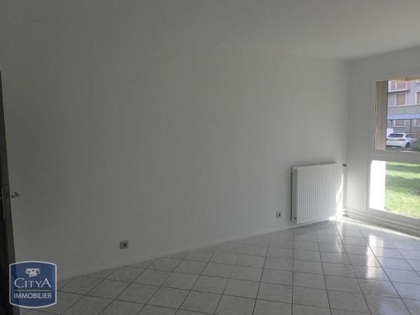 Appartement à louer 2 pièces 59.34m² Belfort (90000)