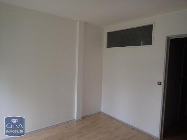 Appartement à louer 2 pièces 59.34m² Belfort (90000)