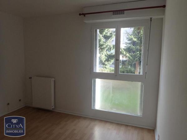 Appartement à louer 2 pièces 59.34m² Belfort (90000)