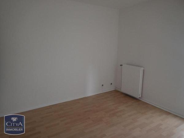 Appartement à louer 2 pièces 59.34m² Belfort (90000)