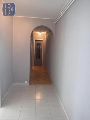 Appartement à louer 2 pièces 59.34m² Belfort (90000)