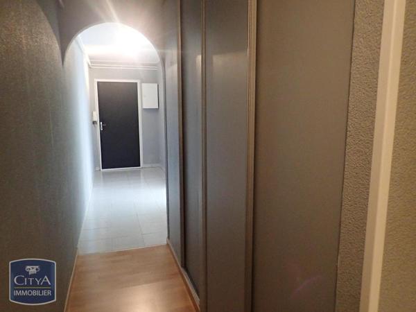 Appartement à louer 2 pièces 59.34m² Belfort (90000)