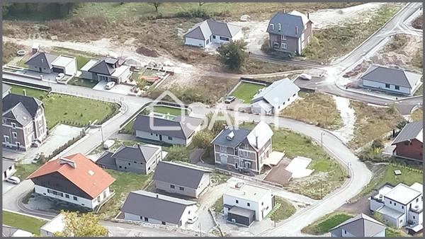 Terrain 653 m² viabilisé et borné