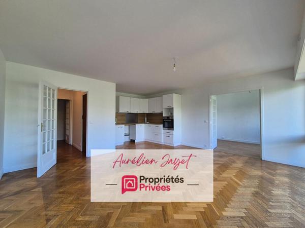 secteur Université Gare, Appartement 96 m²  4 chambres, parking